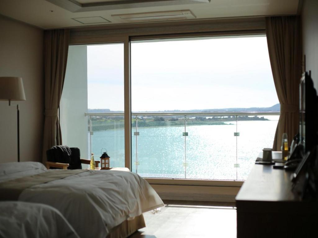 Hotel Aroha Jeju Seogwipo Exterior foto